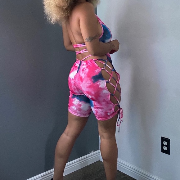 Women Romper - Picture 2 of 3